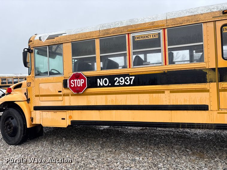 image for item YA1469 2010 IC PB105 school bus