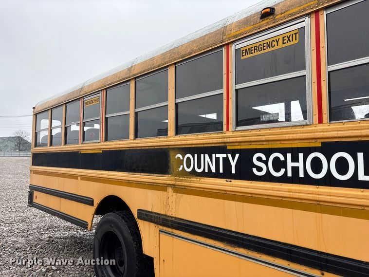 image for item YA1469 2010 IC PB105 school bus