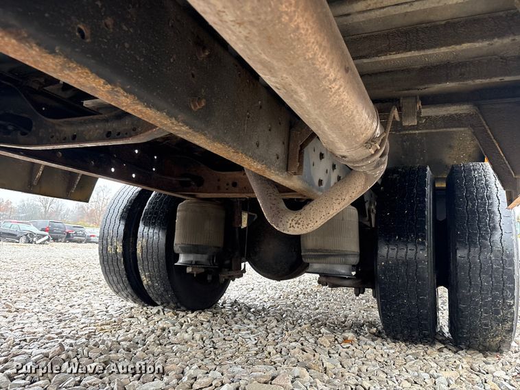 image for item YA1469 2010 IC PB105 school bus