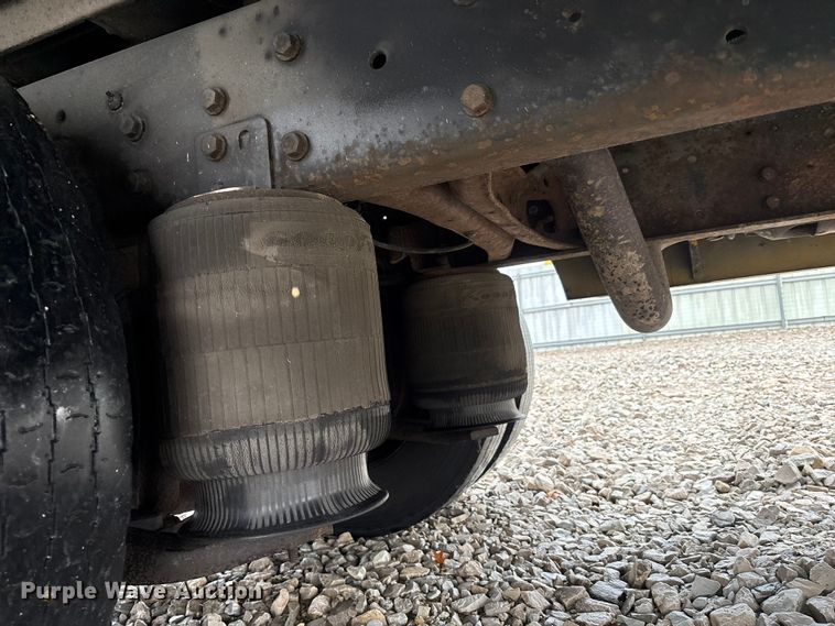 image for item YA1469 2010 IC PB105 school bus