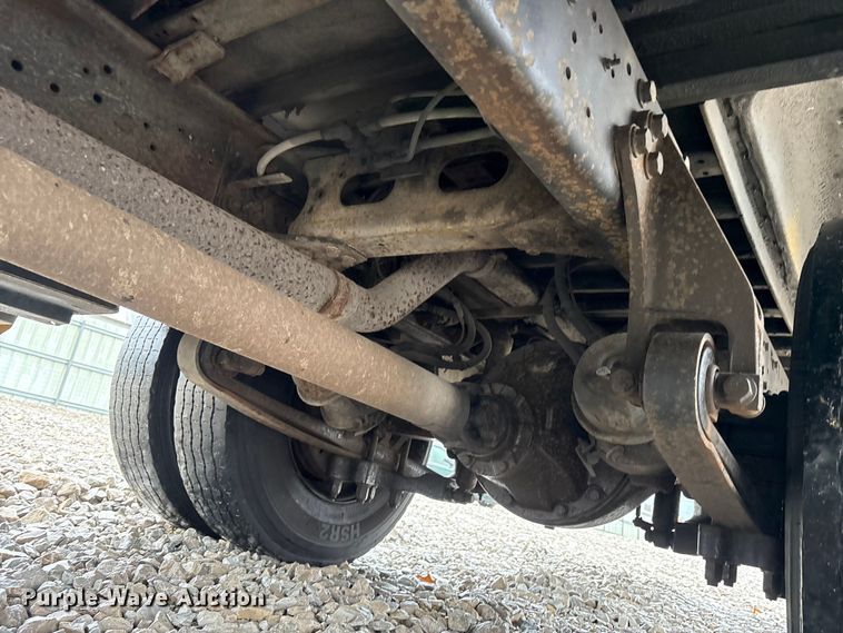 image for item YA1469 2010 IC PB105 school bus