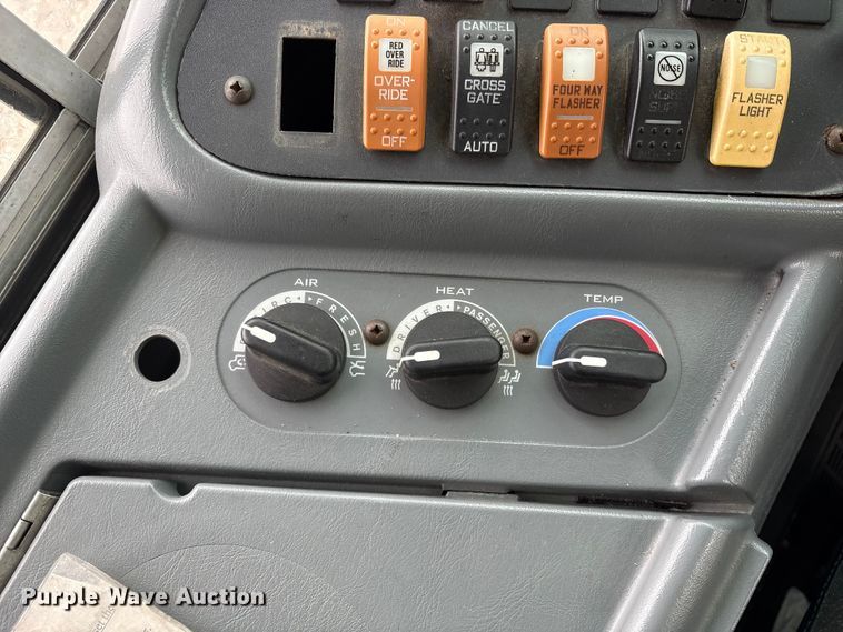 image for item YA1469 2010 IC PB105 school bus