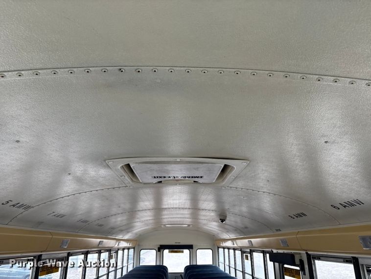 image for item YA1469 2010 IC PB105 school bus