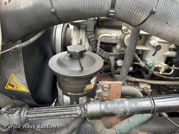 image for item YA1469 2010 IC PB105 school bus