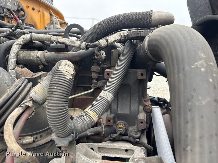 image for item YA1469 2010 IC PB105 school bus