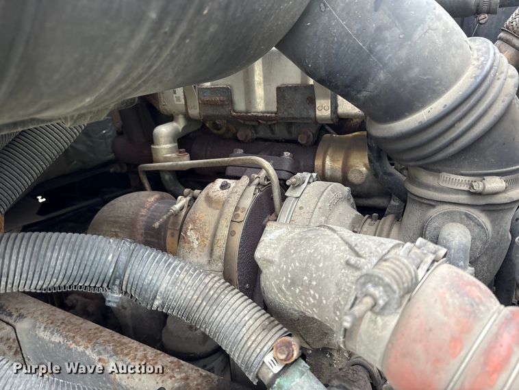 image for item YA1469 2010 IC PB105 school bus