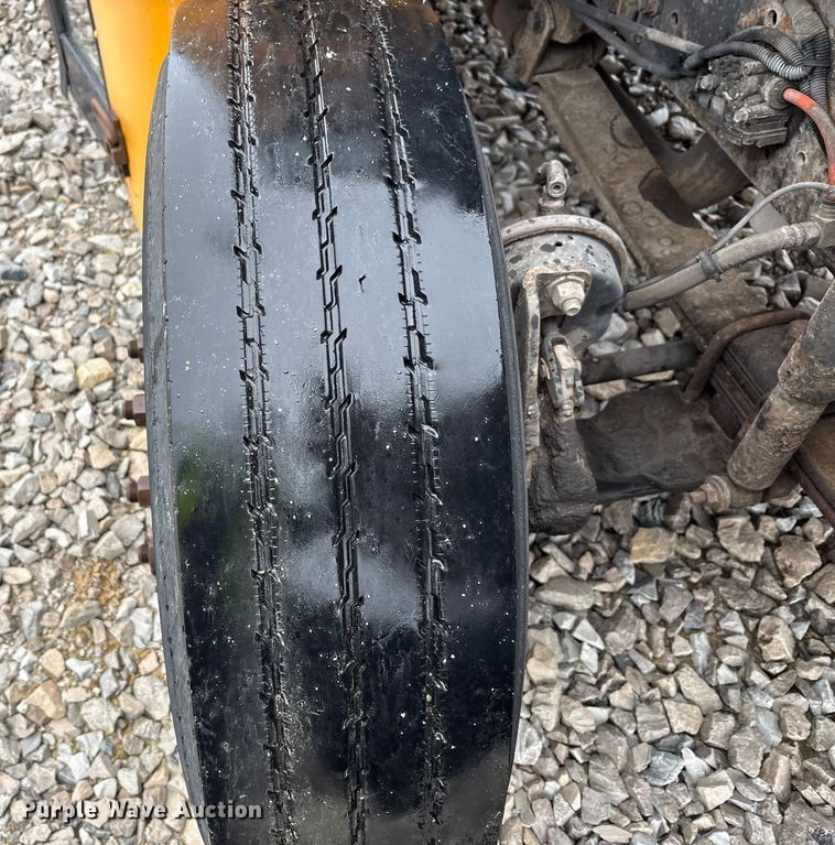 image for item YA1469 2010 IC PB105 school bus