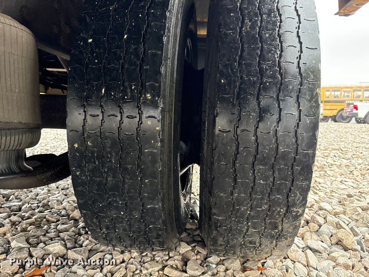 image for item YA1469 2010 IC PB105 school bus