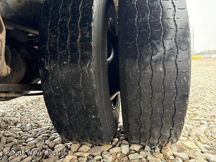 image for item YA1469 2010 IC PB105 school bus