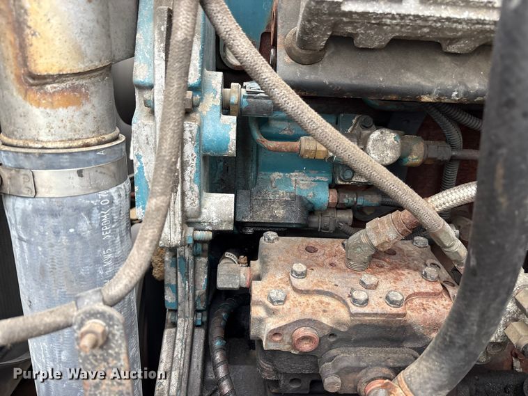 image for item YA1470 2000 International 3800 school bus