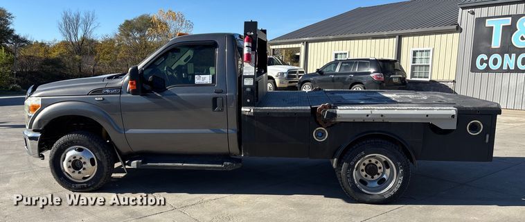 image for item DK0045 2012 Ford F350 Super Duty forklift bed pickup truck