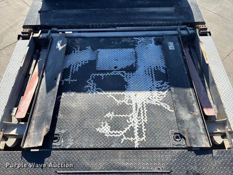 image for item DK0045 2012 Ford F350 Super Duty forklift bed pickup truck