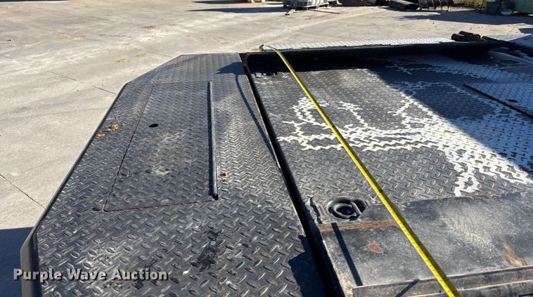 image for item DK0045 2012 Ford F350 Super Duty forklift bed pickup truck