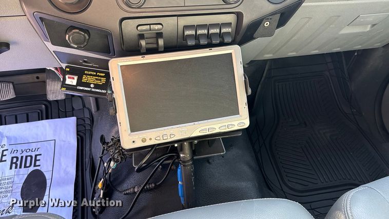 image for item DK0045 2012 Ford F350 Super Duty forklift bed pickup truck