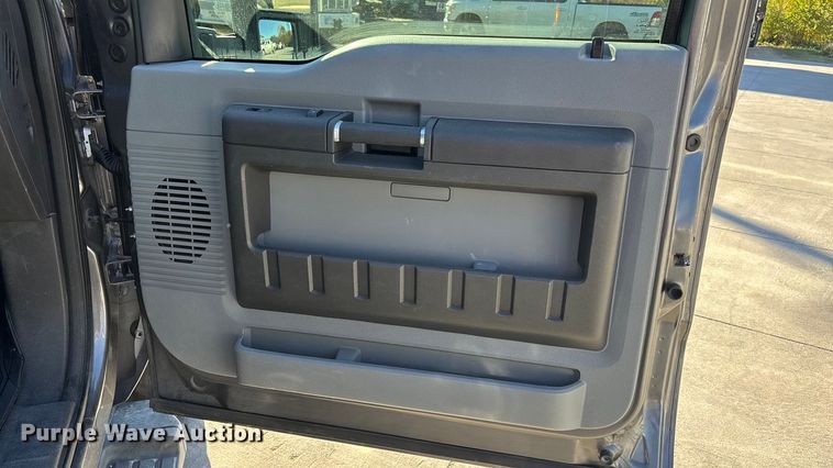 image for item DK0045 2012 Ford F350 Super Duty forklift bed pickup truck