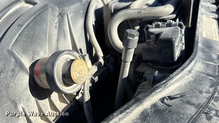 image for item DK0045 2012 Ford F350 Super Duty forklift bed pickup truck