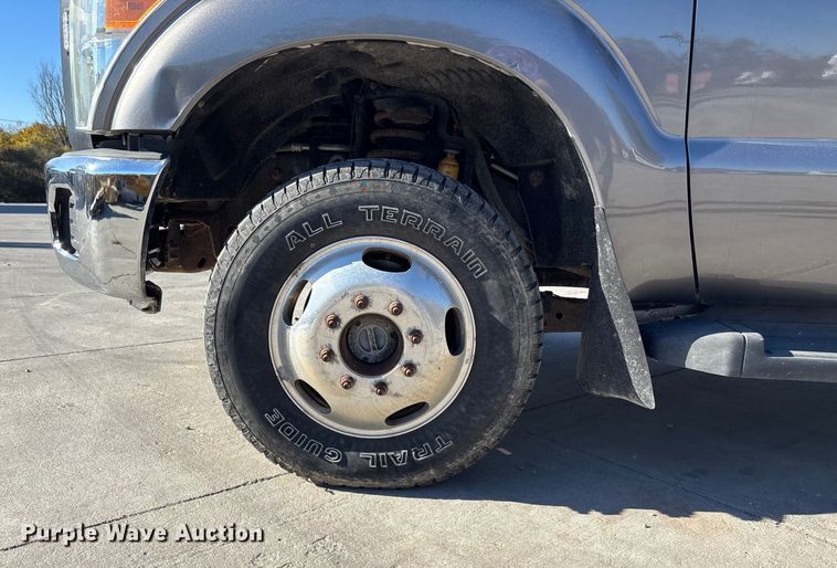 image for item DK0045 2012 Ford F350 Super Duty forklift bed pickup truck