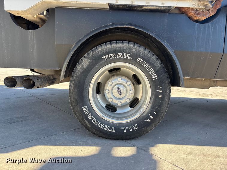 image for item DK0045 2012 Ford F350 Super Duty forklift bed pickup truck