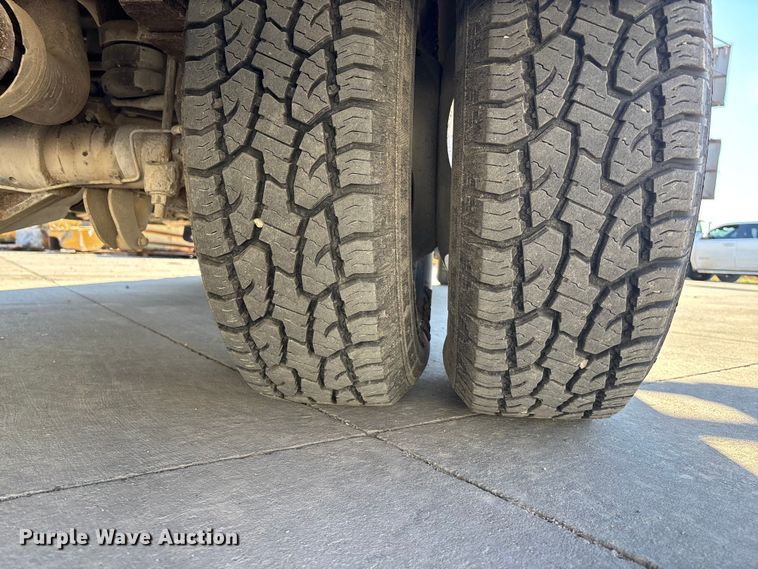 image for item DK0045 2012 Ford F350 Super Duty forklift bed pickup truck