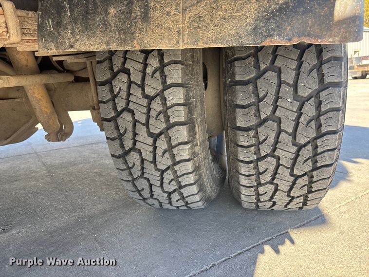 image for item DK0045 2012 Ford F350 Super Duty forklift bed pickup truck