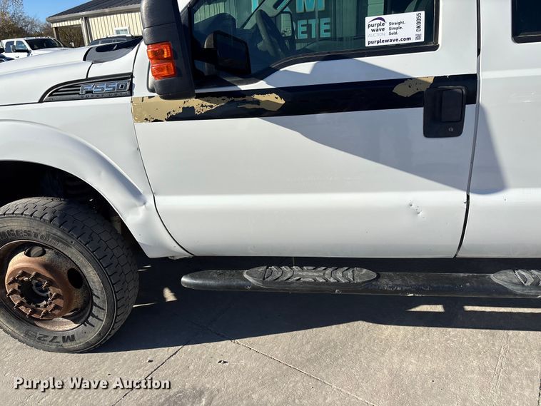 image for item DK0055 2012 Ford F550 flatbed truck