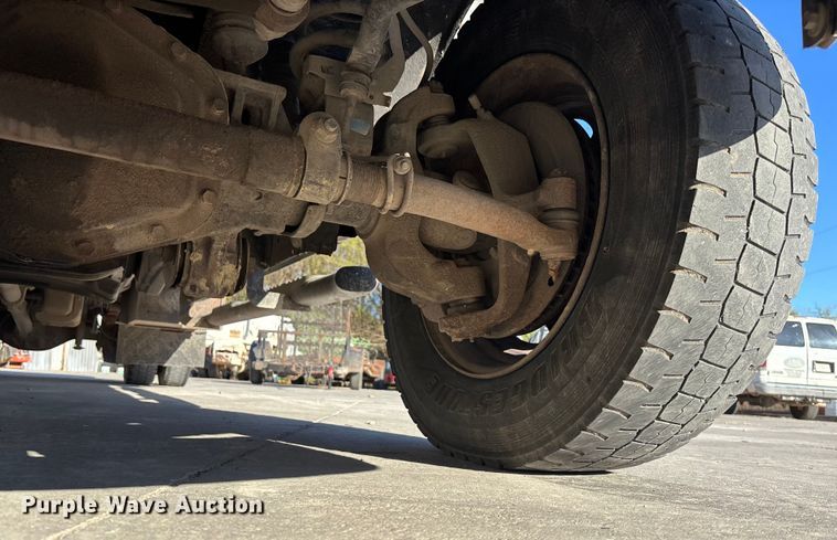 image for item DK0055 2012 Ford F550 flatbed truck