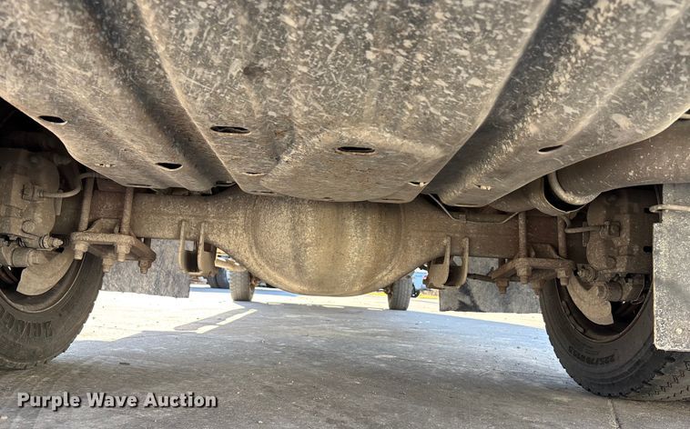 image for item DK0055 2012 Ford F550 flatbed truck