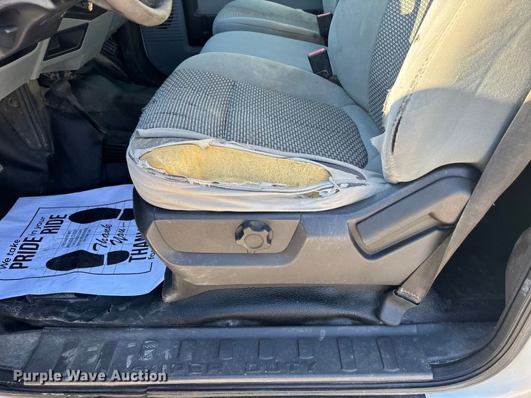 image for item DK0055 2012 Ford F550 flatbed truck