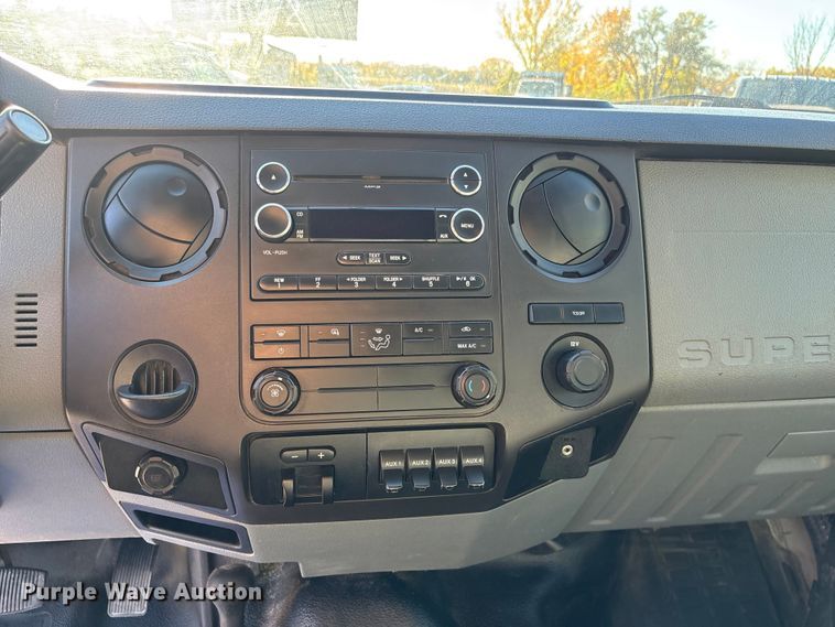 image for item DK0055 2012 Ford F550 flatbed truck