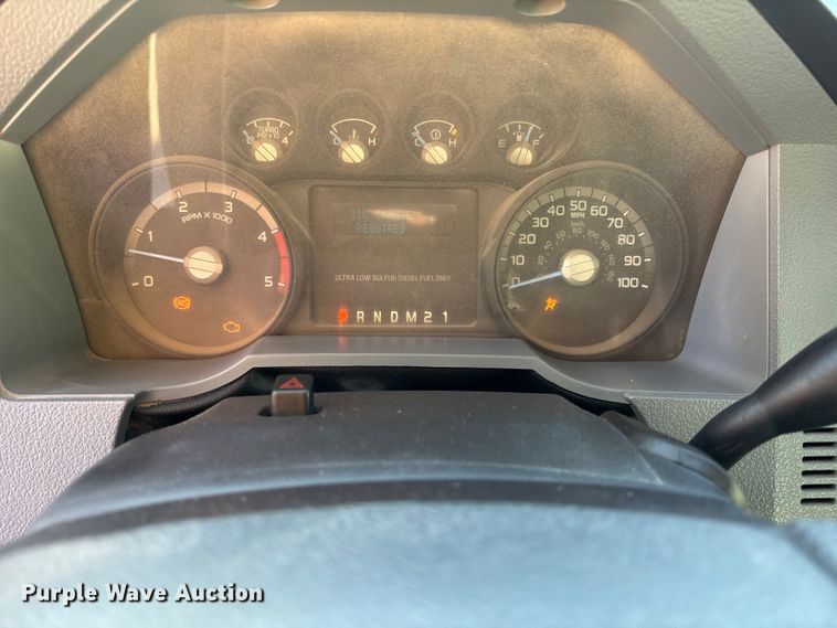 image for item DK0055 2012 Ford F550 flatbed truck