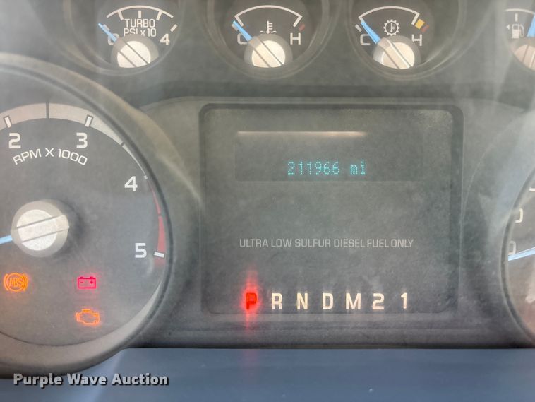 image for item DK0055 2012 Ford F550 flatbed truck