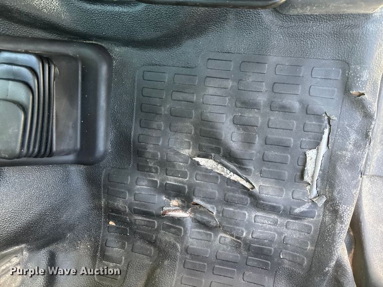 image for item DK0055 2012 Ford F550 flatbed truck