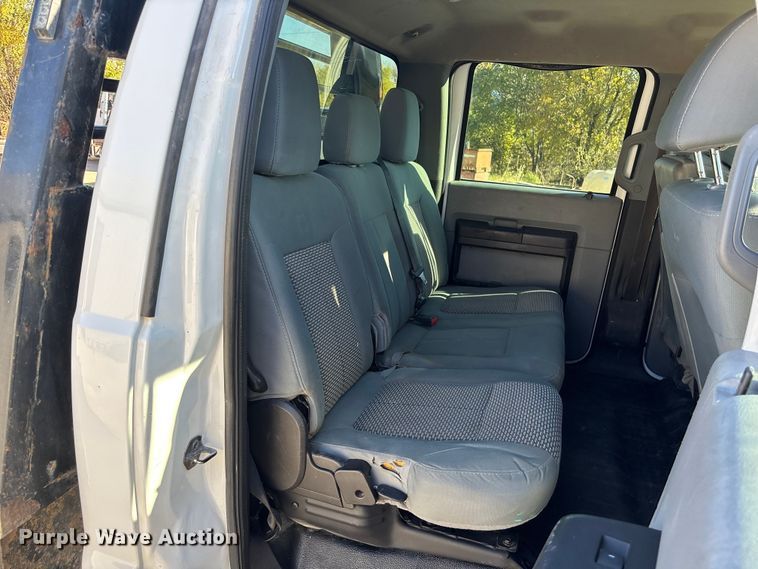 image for item DK0055 2012 Ford F550 flatbed truck