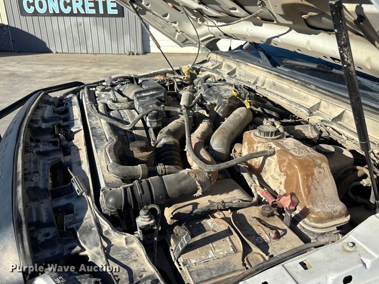 image for item DK0055 2012 Ford F550 flatbed truck