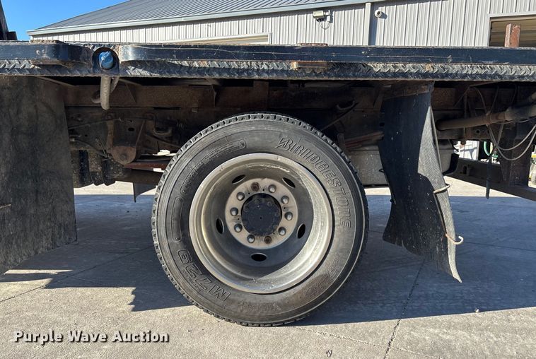 image for item DK0055 2012 Ford F550 flatbed truck