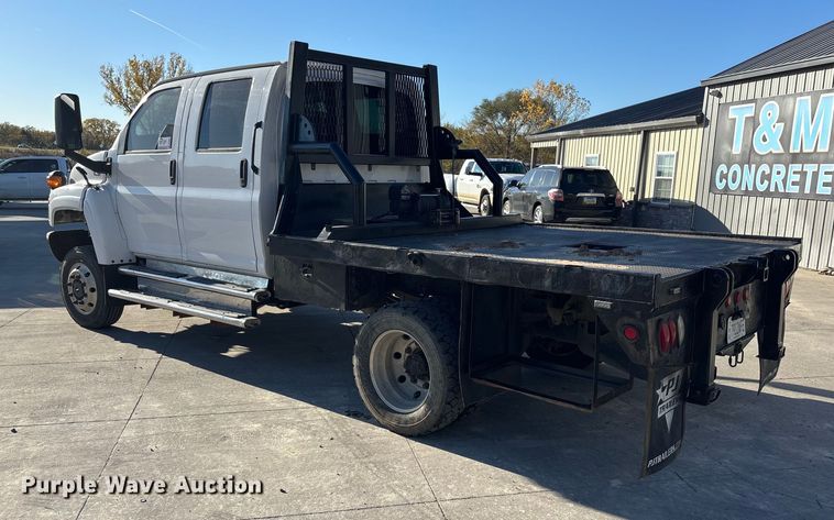 image for item DK0056 2008 GMC C4500 flatbed truck
