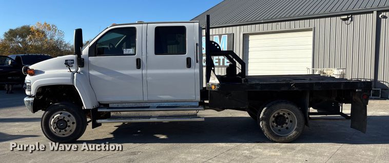 image for item DK0056 2008 GMC C4500 flatbed truck