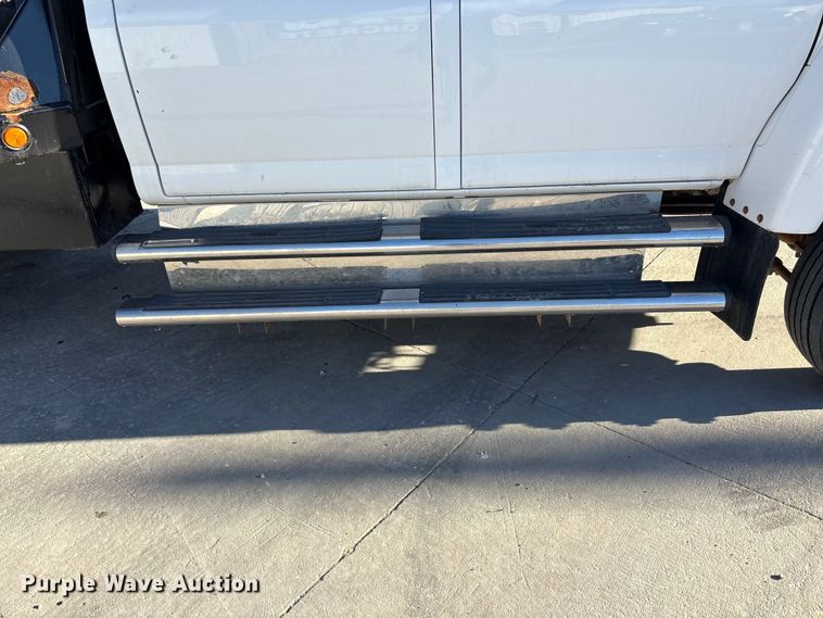 image for item DK0056 2008 GMC C4500 flatbed truck