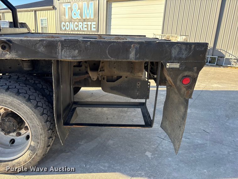 image for item DK0056 2008 GMC C4500 flatbed truck