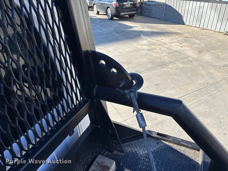 image for item DK0056 2008 GMC C4500 flatbed truck