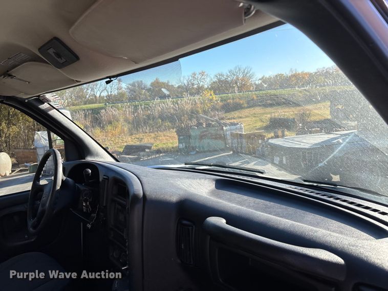 image for item DK0056 2008 GMC C4500 flatbed truck