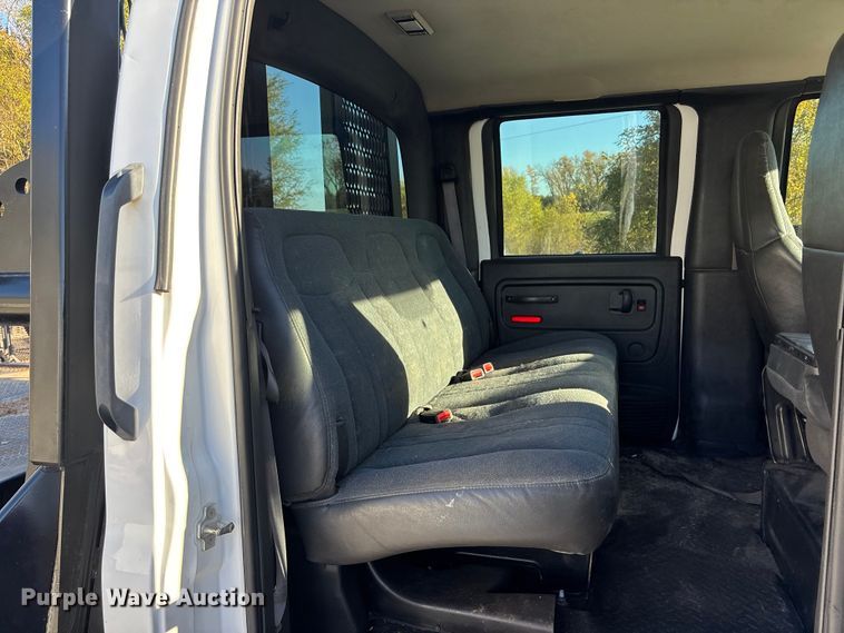 image for item DK0056 2008 GMC C4500 flatbed truck