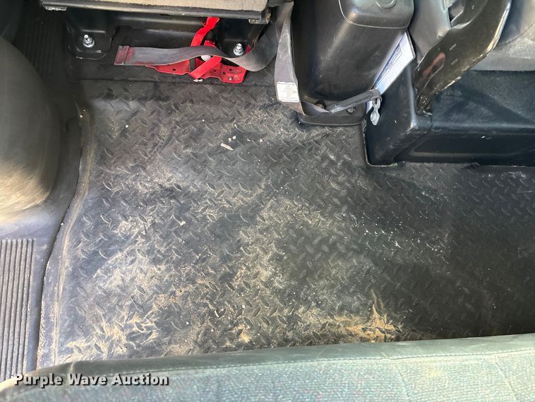 image for item DK0056 2008 GMC C4500 flatbed truck