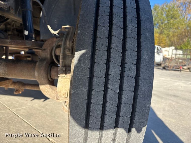 image for item DK0056 2008 GMC C4500 flatbed truck