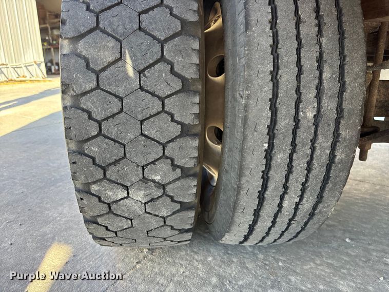 image for item DK0056 2008 GMC C4500 flatbed truck