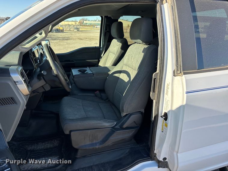 image for item DK0132 2021 Ford F150 SuperCab pickup truck