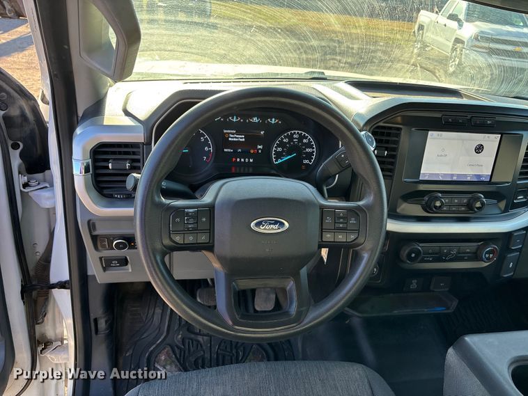 image for item DK0132 2021 Ford F150 SuperCab pickup truck