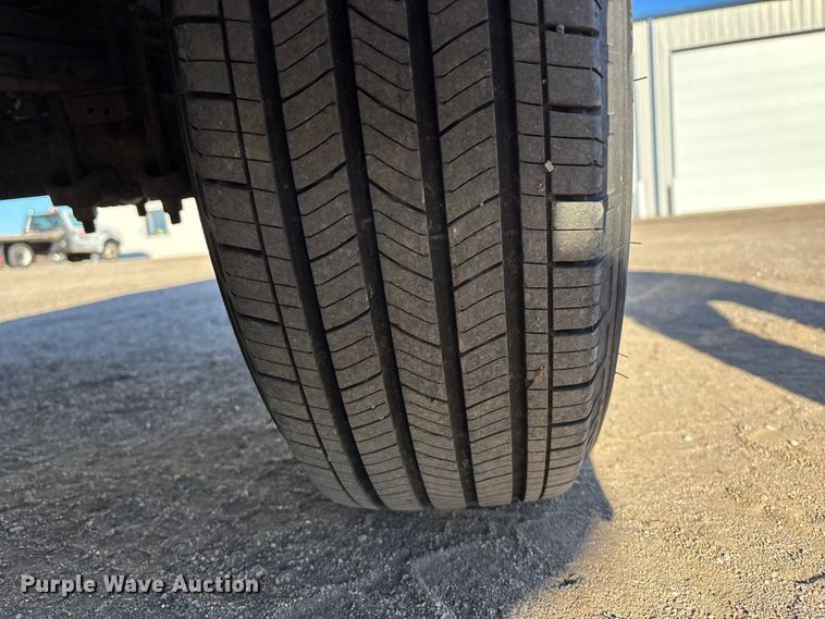 image for item DK0132 2021 Ford F150 SuperCab pickup truck