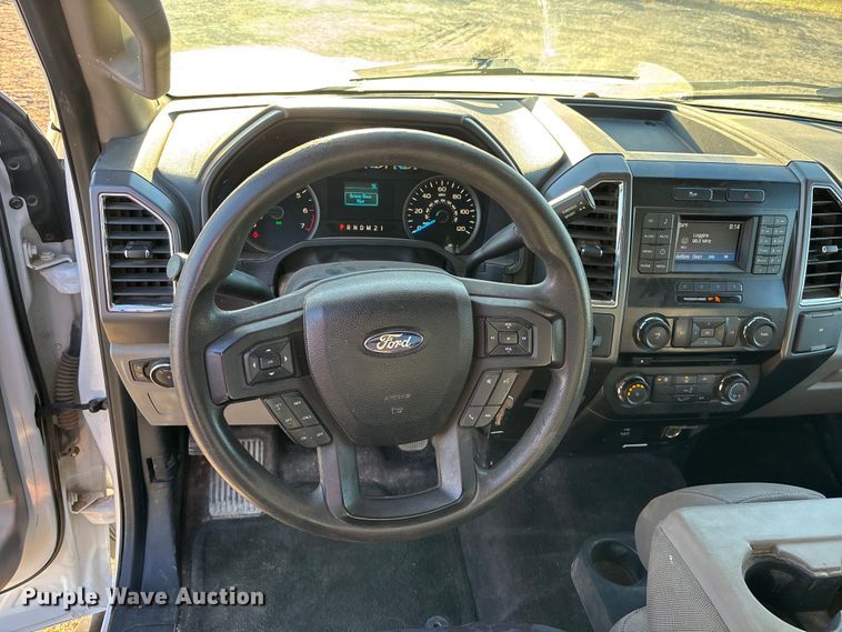 image for item DK0133 2016 Ford F150 SuperCab pickup truck