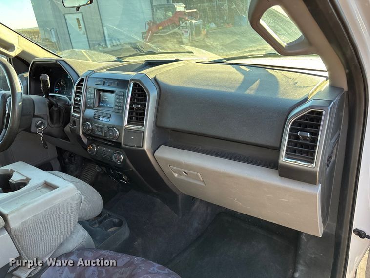 image for item DK0133 2016 Ford F150 SuperCab pickup truck